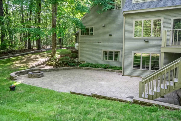 $8,500 | 3 Eton Place, Farmington, CT 06032