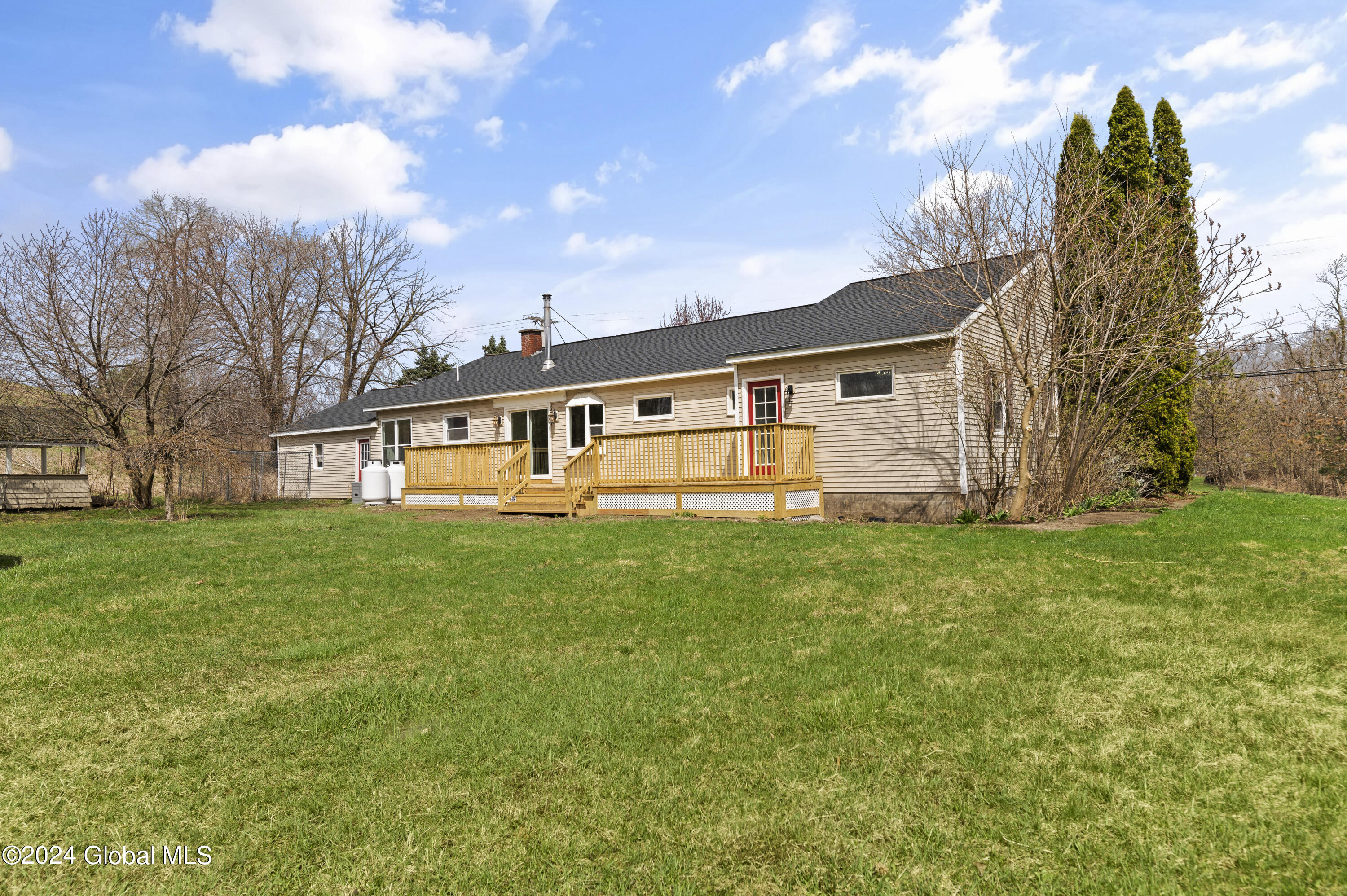 157 Dunlap Road Amsterdam, NY 12010 - Photo 30 of 35 05-FJD_1184