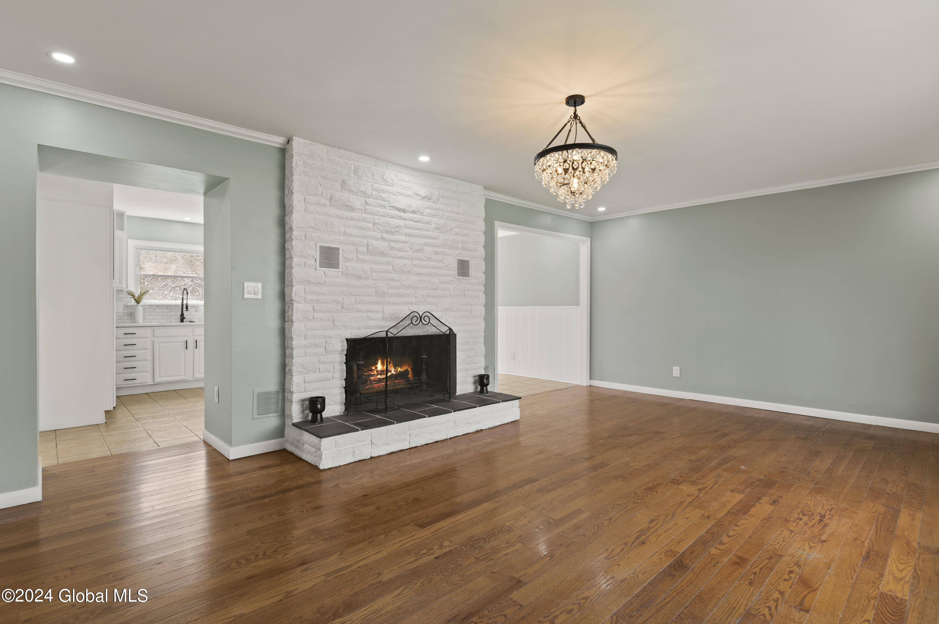 157 Dunlap Road Amsterdam, NY 12010 - Photo 8 of 35 28-FJD_1254