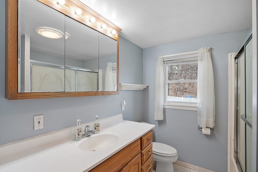 162 Senna Road Fitchburg, MA 01420 - Photo 16 of 34 Gallery Image 16