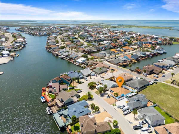 $2,600 | 14877 Cobo De Bara Circle, Corpus Christi, TX 78418