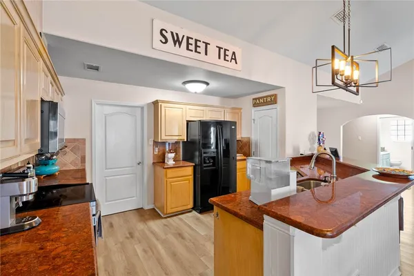 $2,600 | 14877 Cobo De Bara Circle, Corpus Christi, TX 78418