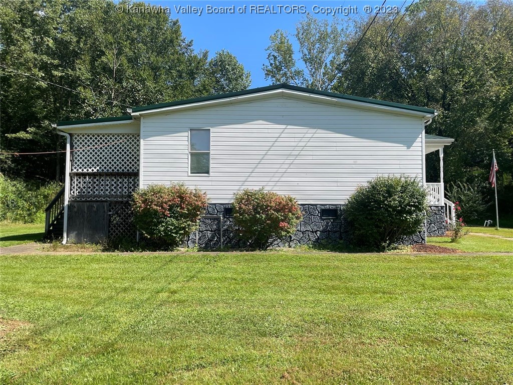27 Triplett Road West Hamlin, WV 25571 - Photo 43 of 46 Gallery Image 43