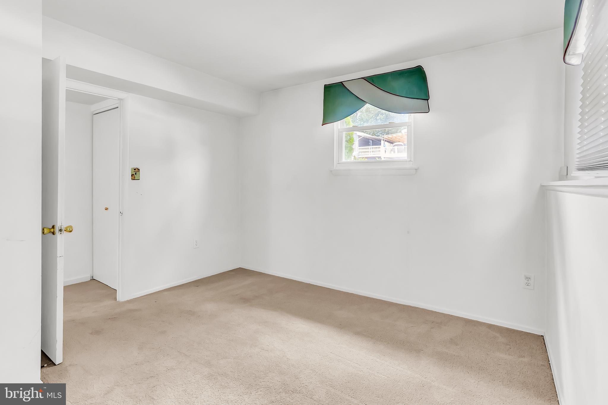 227 Atlanta Road Pasadena, MD 21122 - Photo 47 of 58 Lower level bedroom #1
