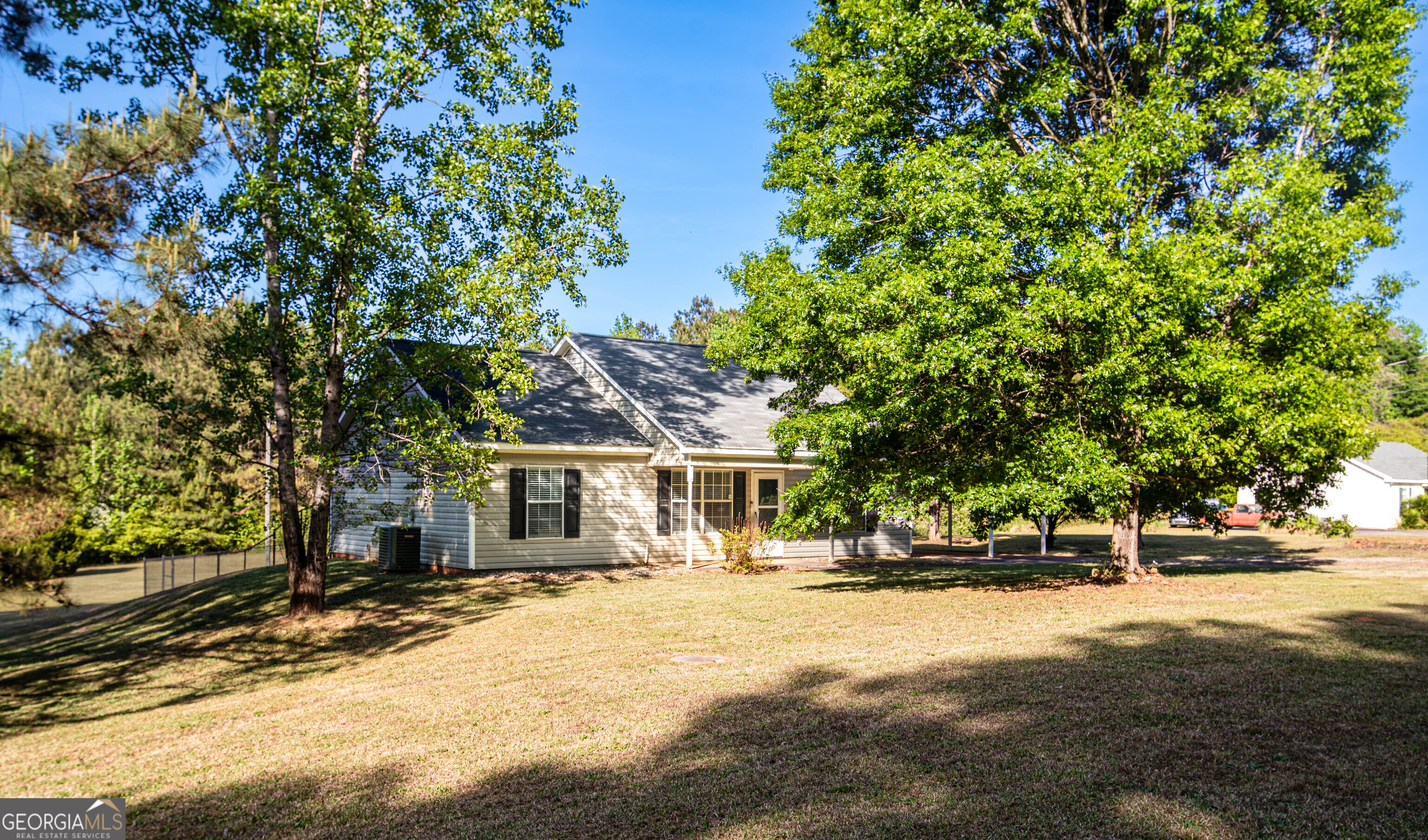 11331 Luthersville Road Gay, GA 30218 - Photo 3 of 40
