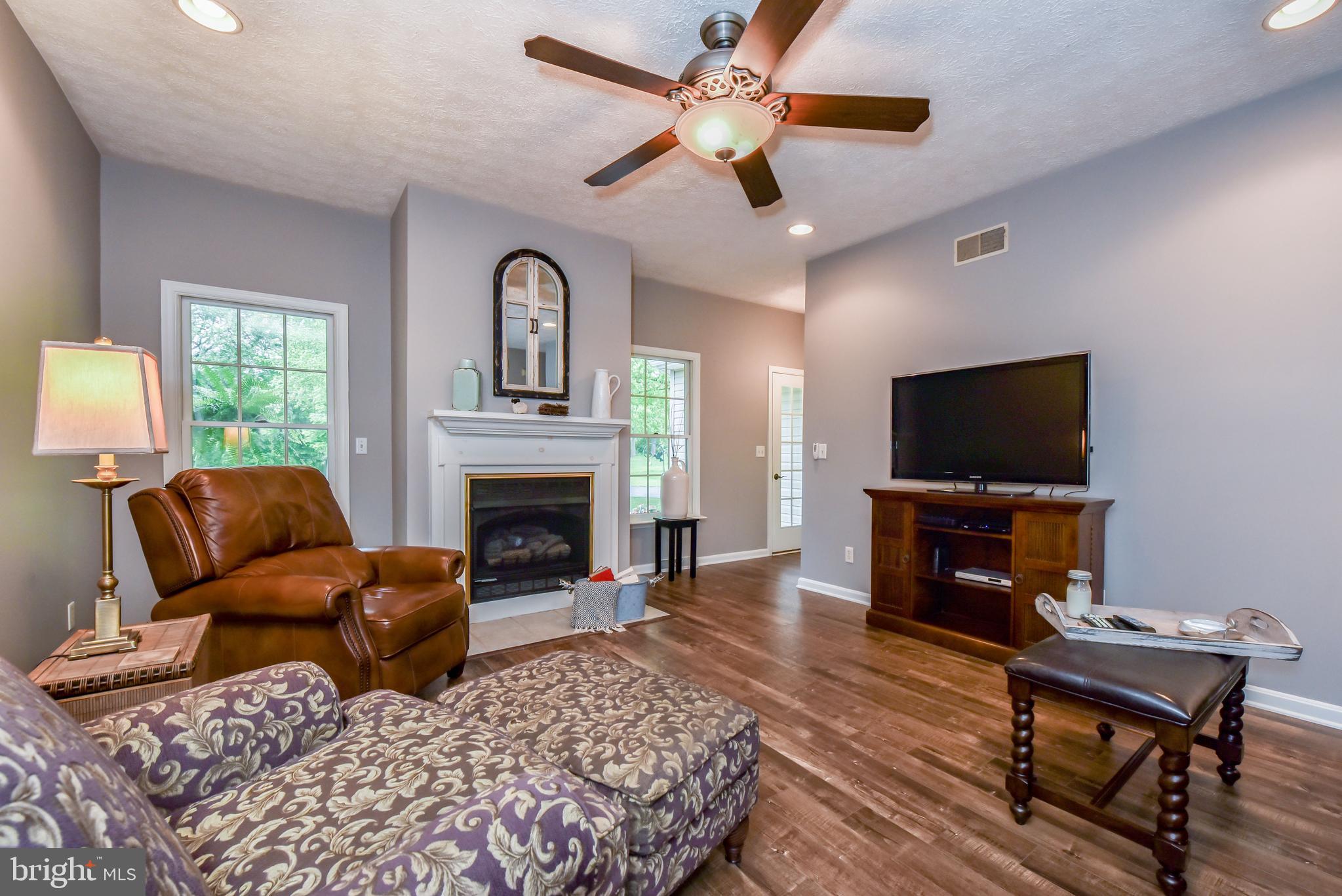 238 Love Run Road Colora, MD 21917 - Photo 4 of 31 Living room