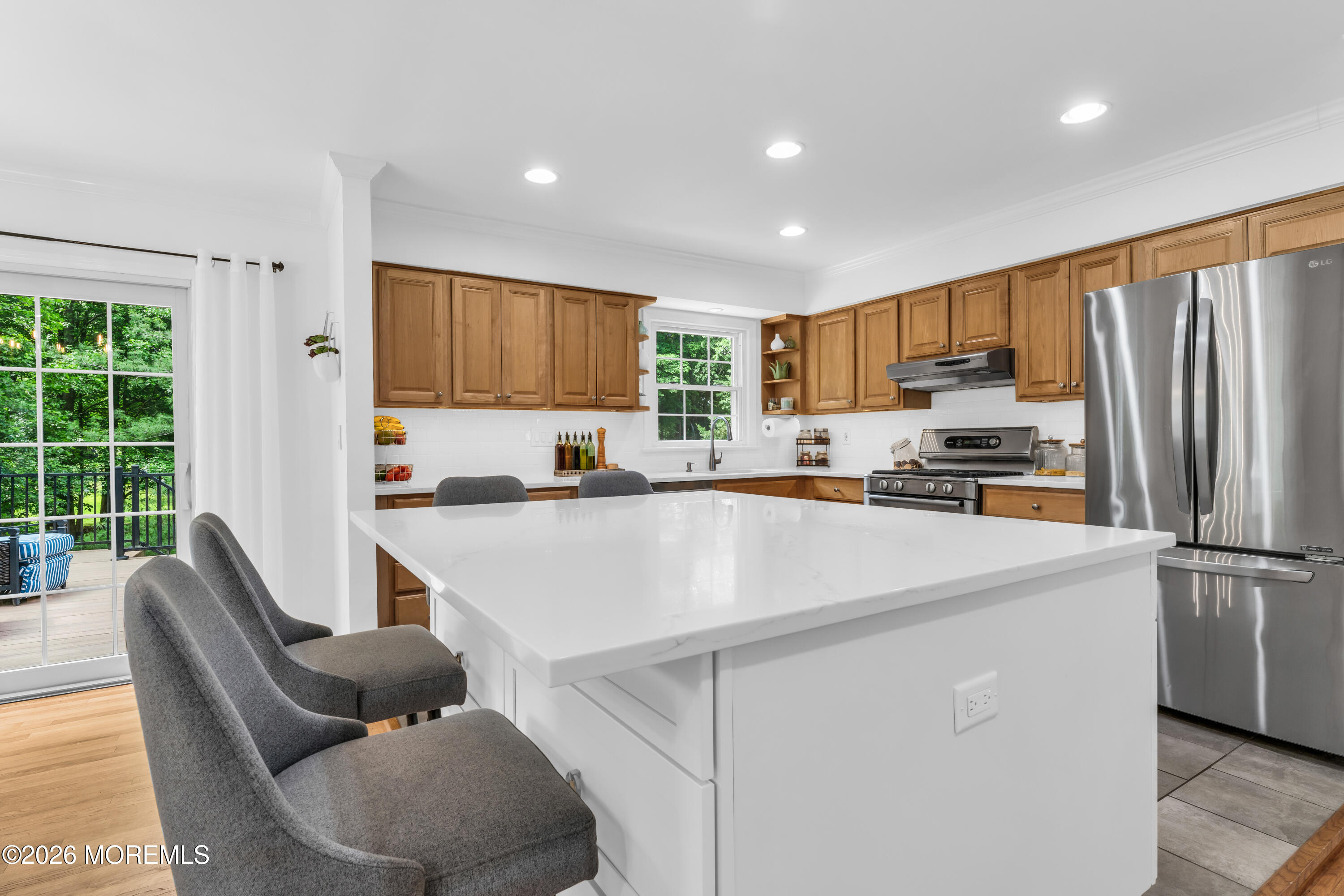 840 Nutswamp Road Red Bank, NJ 07701 - Photo 15 of 54 photos_high_resolution_HOMMATI454