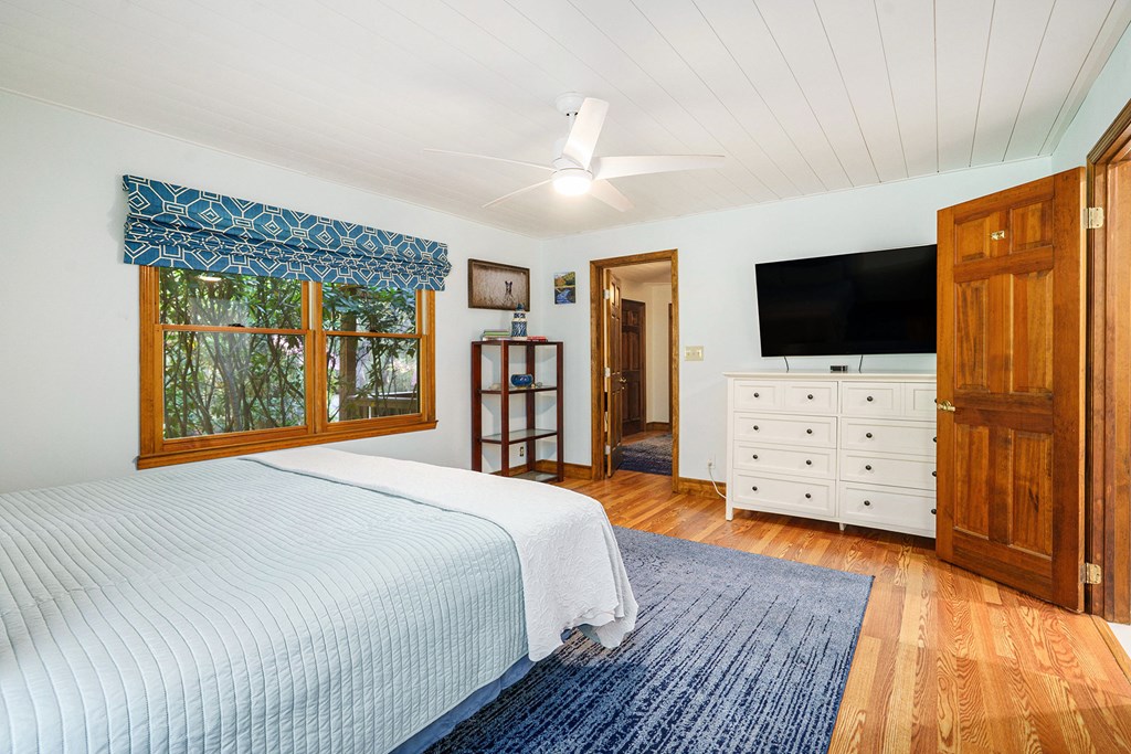 98 Bear Lane Blue Ridge, GA 30513 - Photo 9 of 31