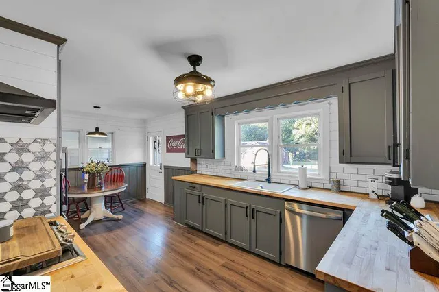 $287,500 | 121 Anderson Avenue, Pacolet, SC 29372