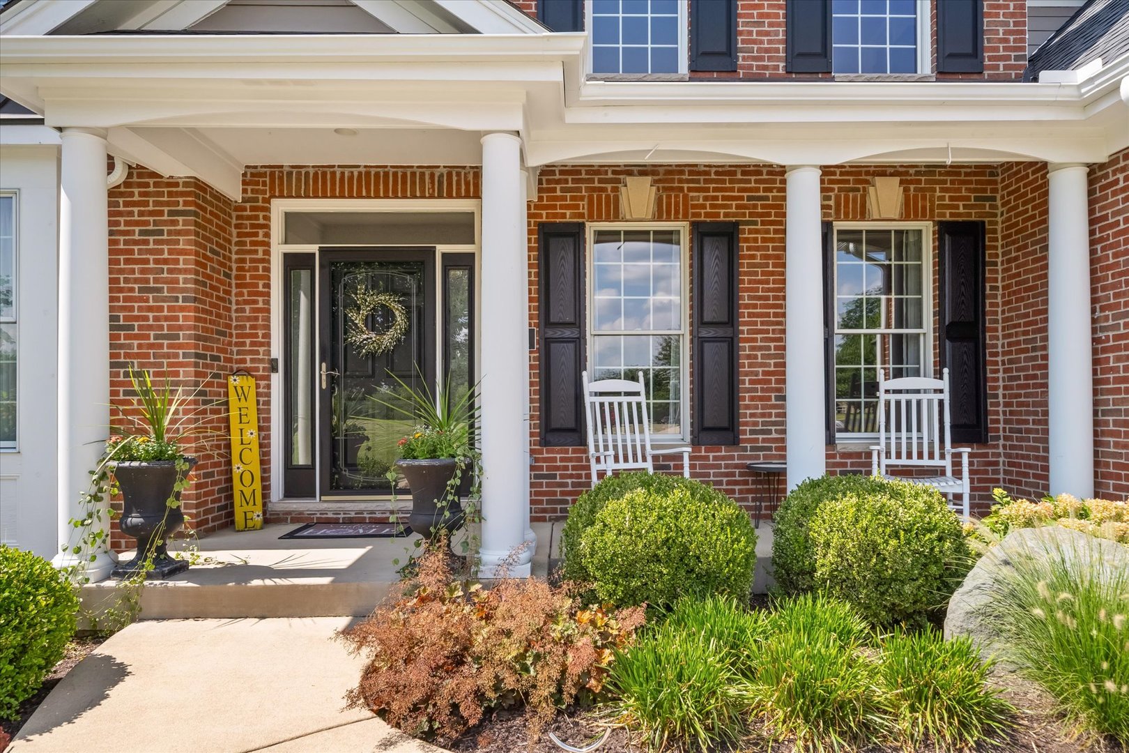 698 Greenfield Road Sugar Grove, IL 60554 - Photo 2 of 51 Gallery Image 2