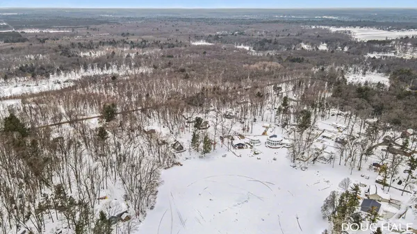 $399,999 | 8752 Bills Lake Court, Newaygo, MI 49337