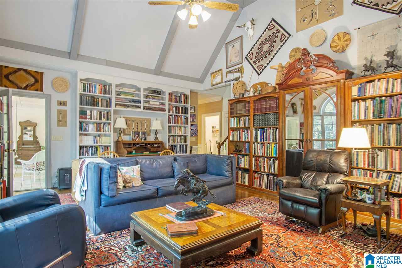 460 Green Glade Road Birmingham, AL 35244 - Photo 21 of 50