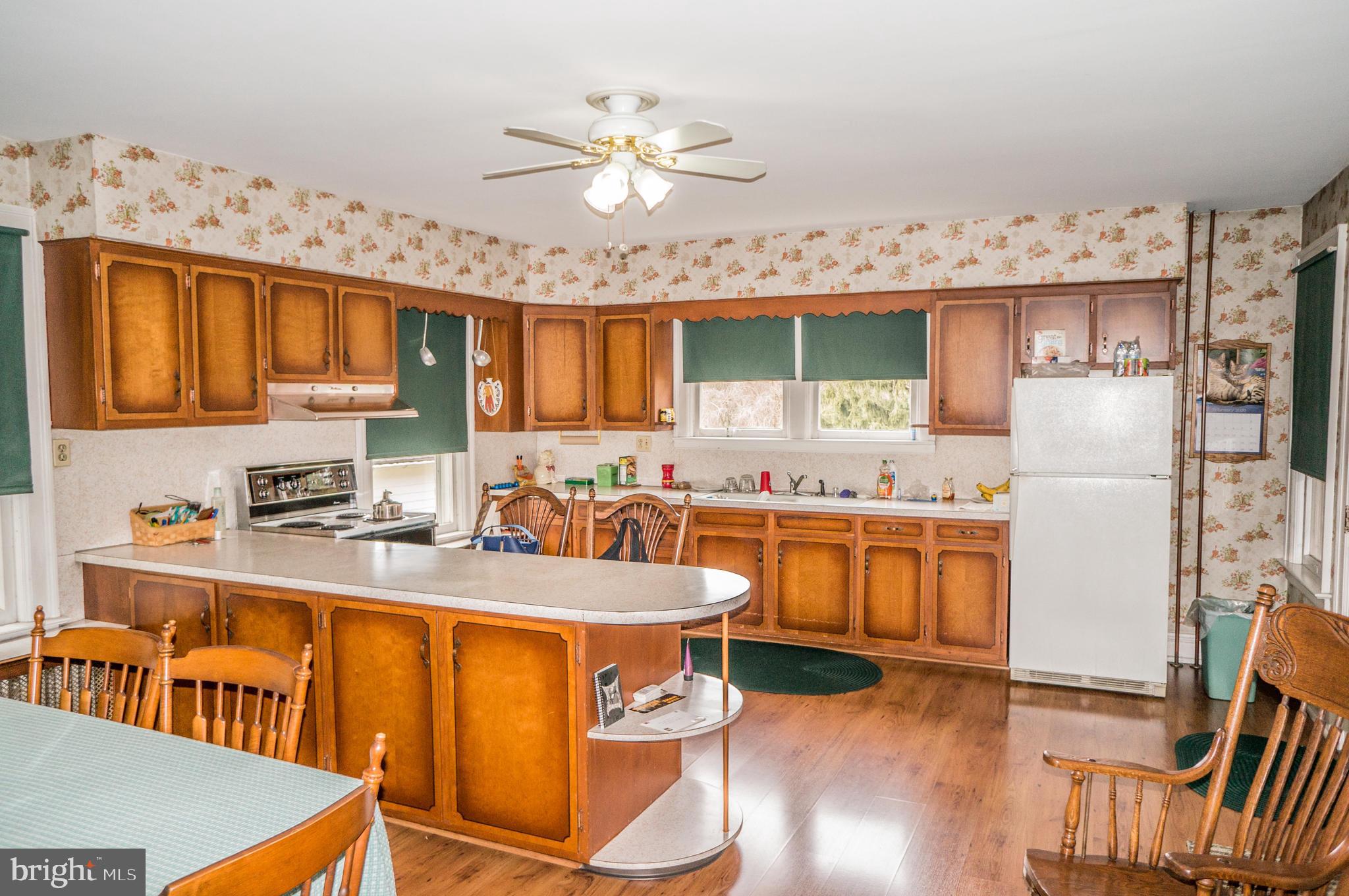 2555 Springwood Road York, PA 17402 - Photo 32 of 67 Gallery Image 32
