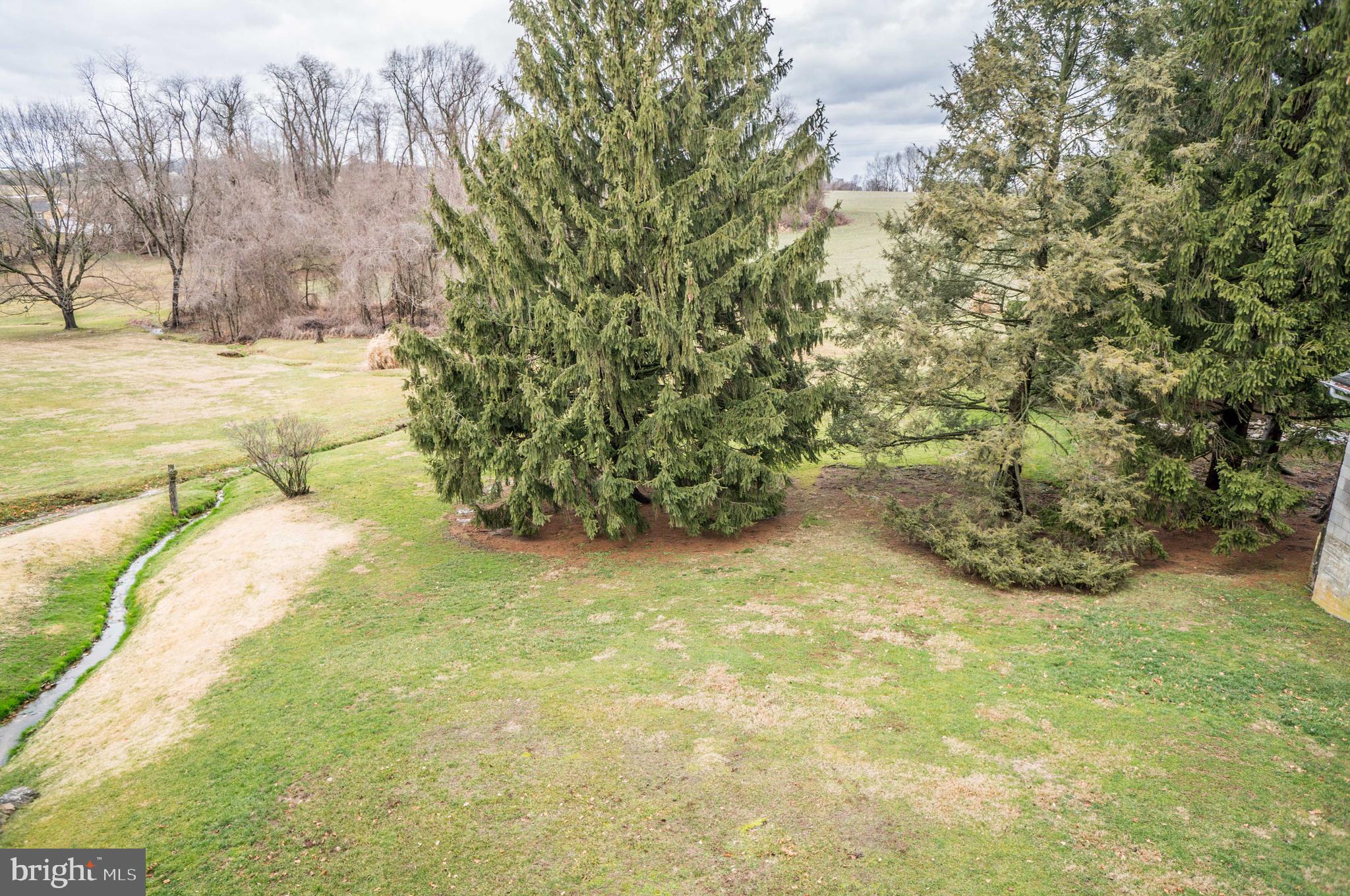2555 Springwood Road York, PA 17402 - Photo 48 of 67 Gallery Image 48