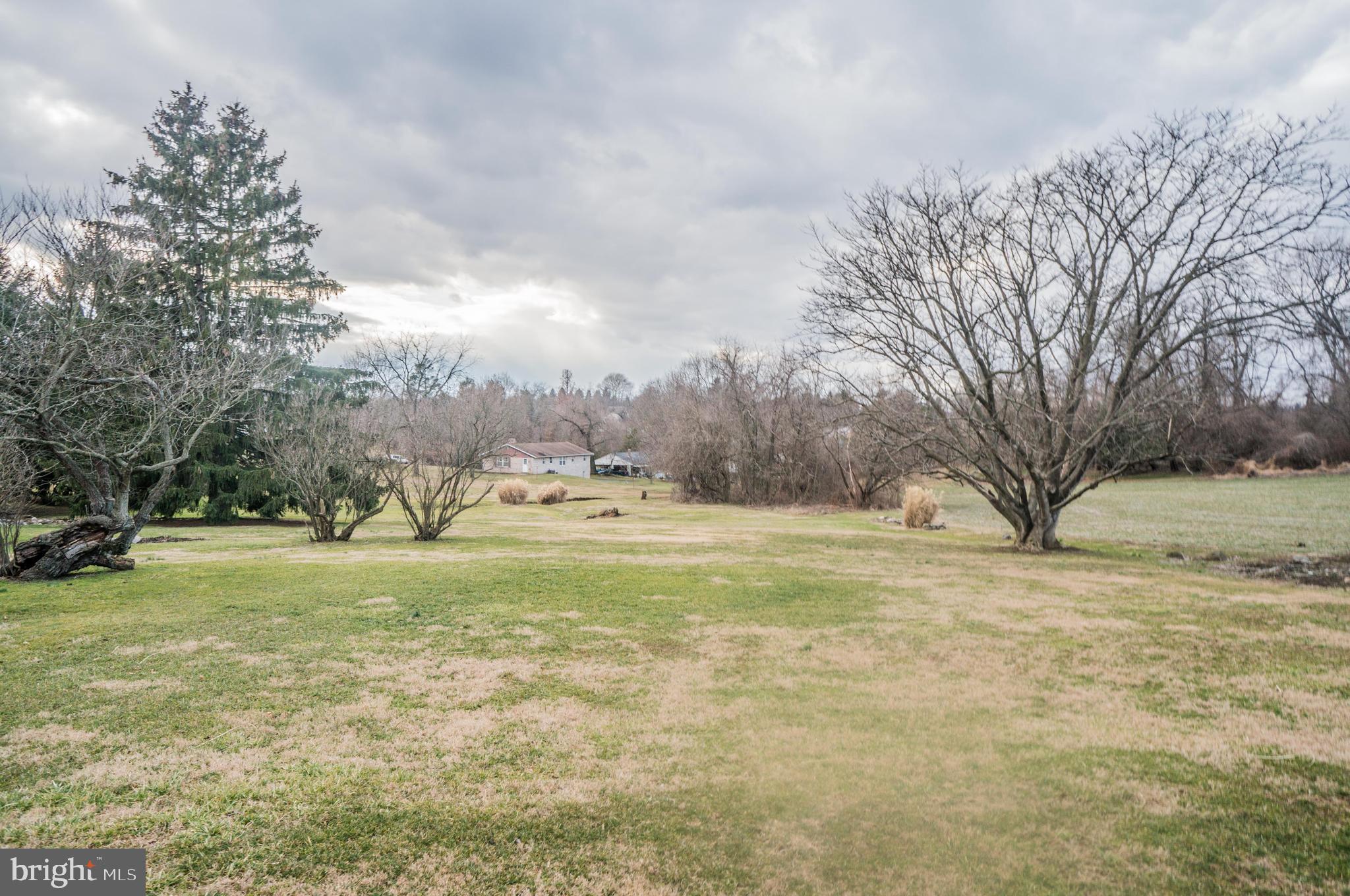2555 Springwood Road York, PA 17402 - Photo 66 of 67 Gallery Image 66