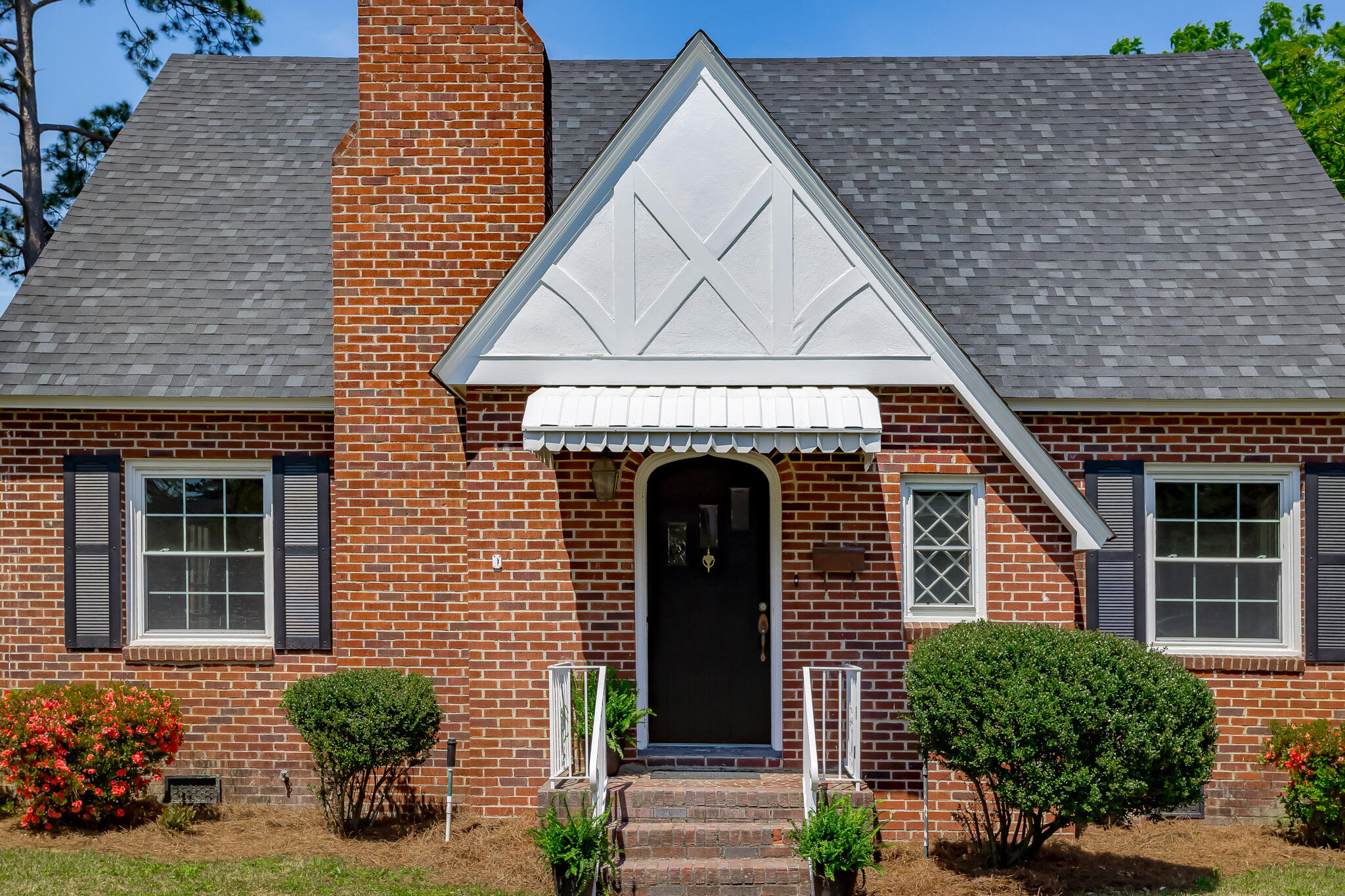 231 Haynsworth Street Sumter, SC 29150 - Photo 4 of 60