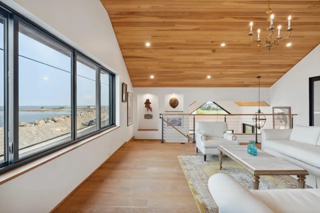 $3,590,000 | 1681 Ocean Boulevard, Rye, NH 03870