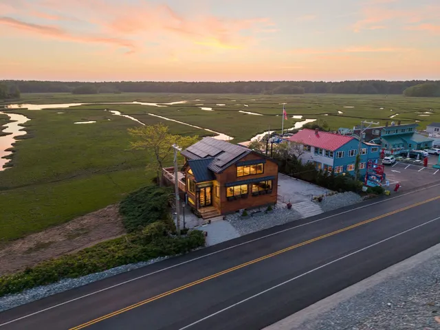 $3,590,000 | 1681 Ocean Boulevard, Rye, NH 03870