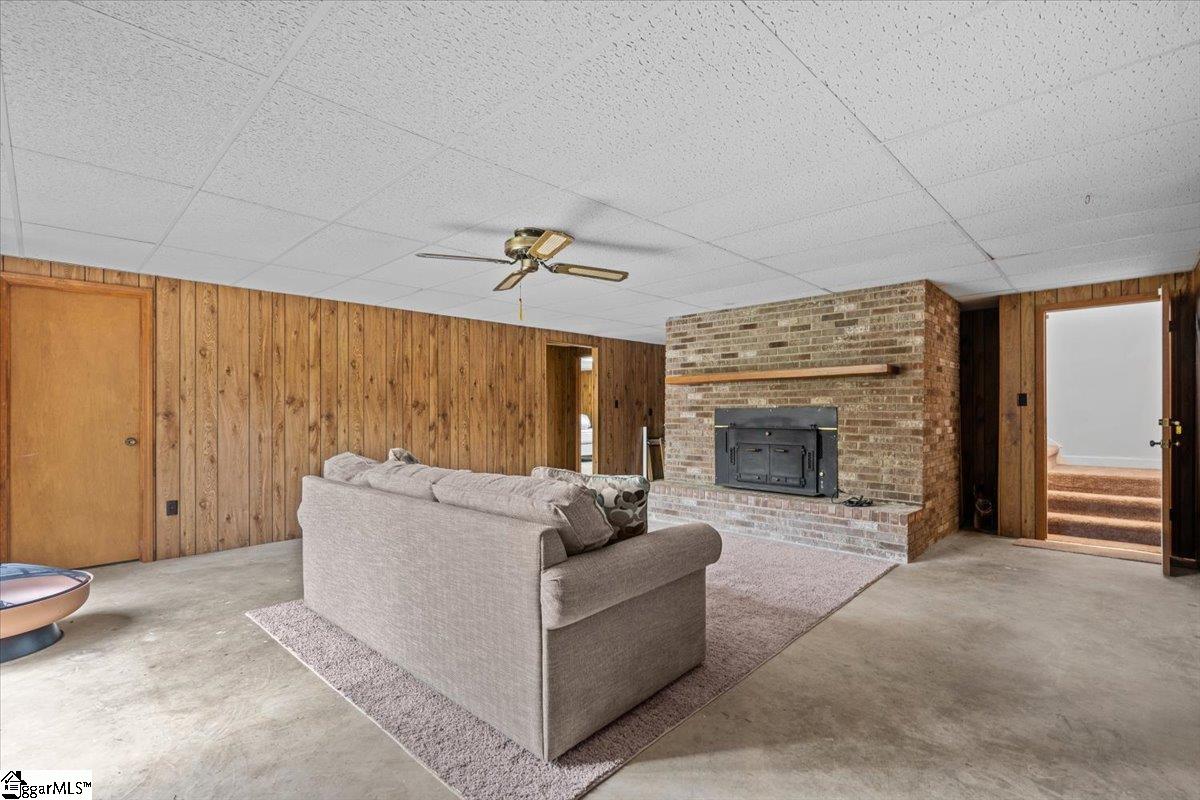 10812 Anderson Road Piedmont, SC 29673 - Photo 23 of 35 Gallery Image 23