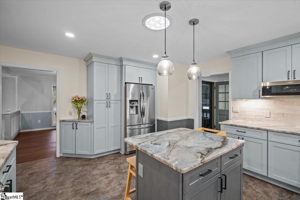 10812 Anderson Road Piedmont, SC 29673 - Photo 7 of 35 Gallery Image 7