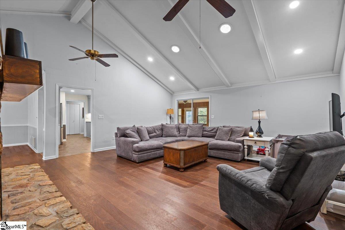 10812 Anderson Road Piedmont, SC 29673 - Photo 10 of 35 Gallery Image 10