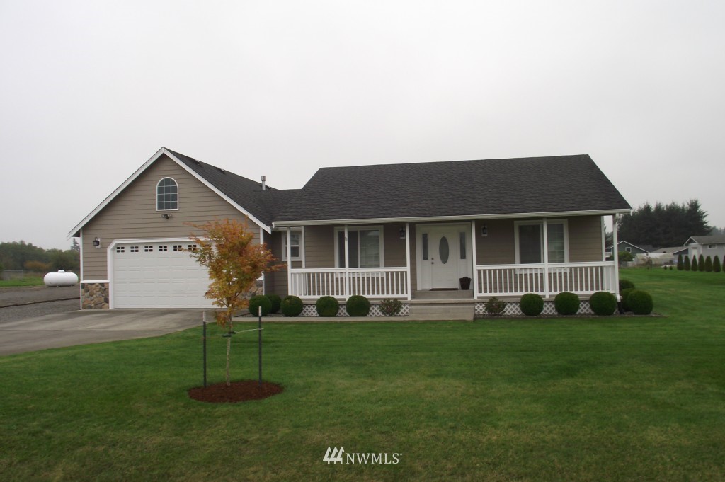 8841 181st Way Southwest Rochester, WA 98579 - Photo 2 of 19