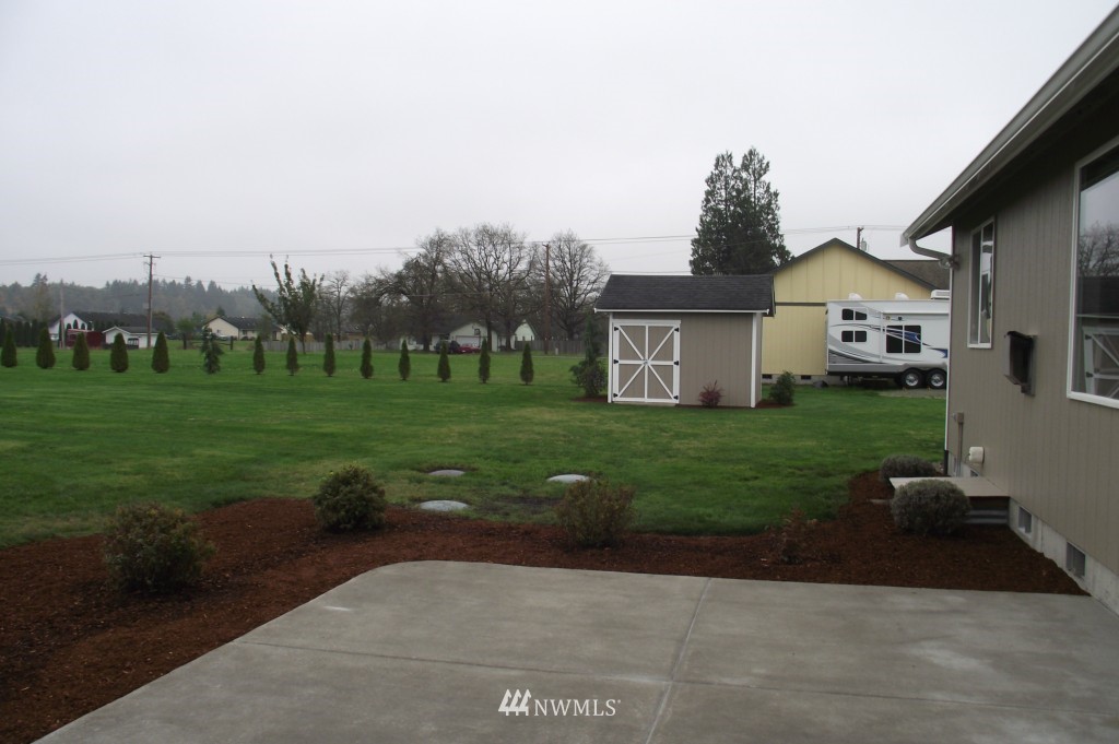8841 181st Way Southwest Rochester, WA 98579 - Photo 16 of 19