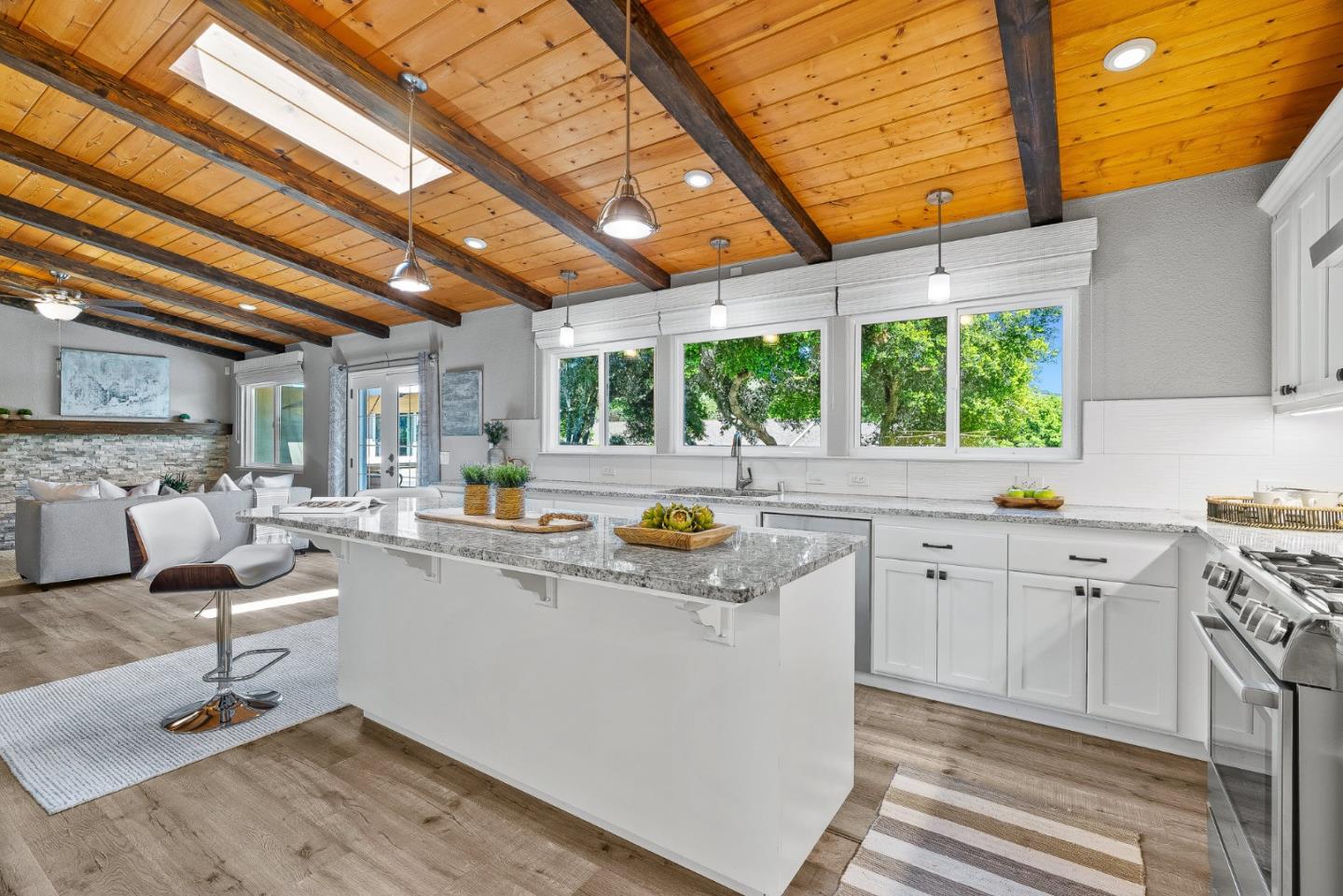 75 Poppy Road Carmel Valley, CA 93924 - Photo 6 of 33 Gallery Image 6