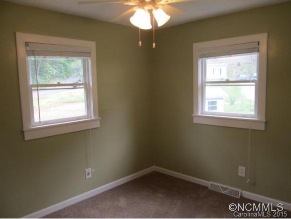 96 Sandy River Road Leicester, NC 28748 - Photo 17 of 20 Gallery Image 17