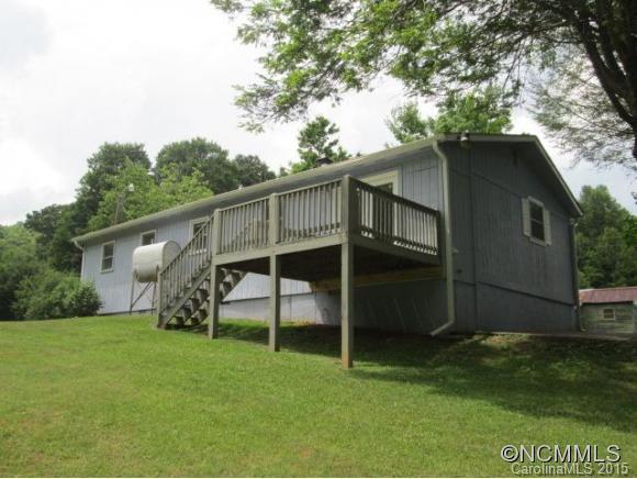 96 Sandy River Road Leicester, NC 28748 - Photo 3 of 20 Gallery Image 3
