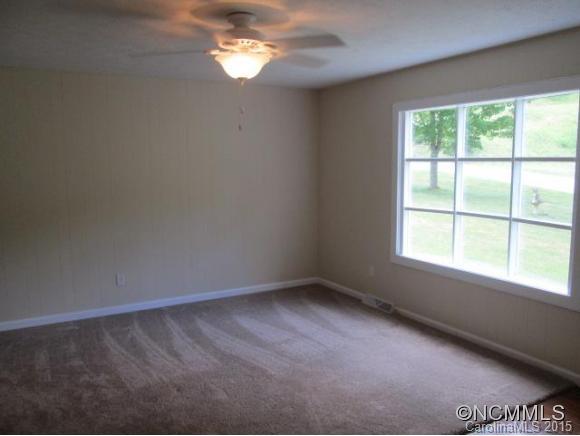 96 Sandy River Road Leicester, NC 28748 - Photo 7 of 20 Gallery Image 7