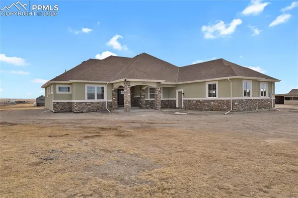 $899,900 | 2015 North Ellicott Highway, Calhan, CO 80808