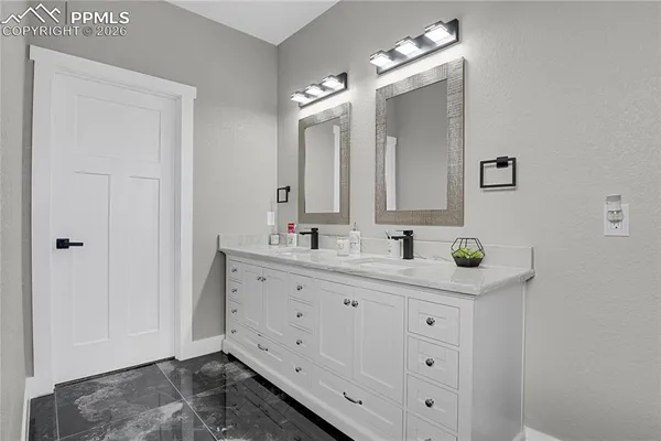 $899,900 | 2015 North Ellicott Highway, Calhan, CO 80808