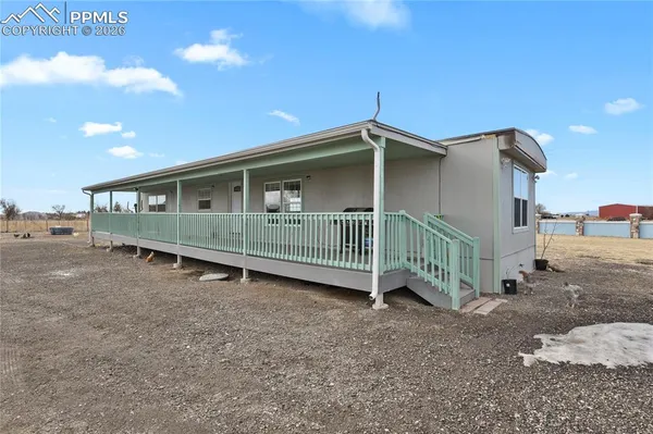 $899,900 | 2015 North Ellicott Highway, Calhan, CO 80808