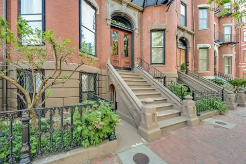$1,299,000 | 26 Dartmouth Street, Unit 1, Boston, MA 02116