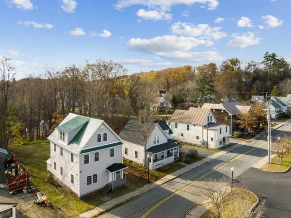 $215,000 | 99 Depot Street, Hartford, VT 05088