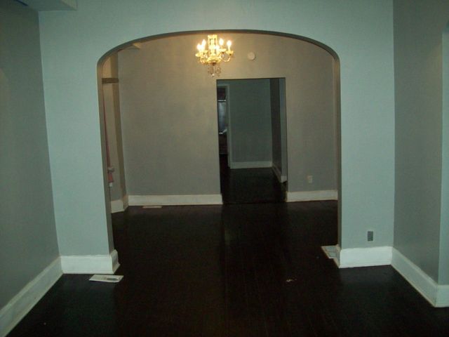 6432 South Rhodes Avenue Chicago, IL 60637 - Photo 11 of 12 Gallery Image 11