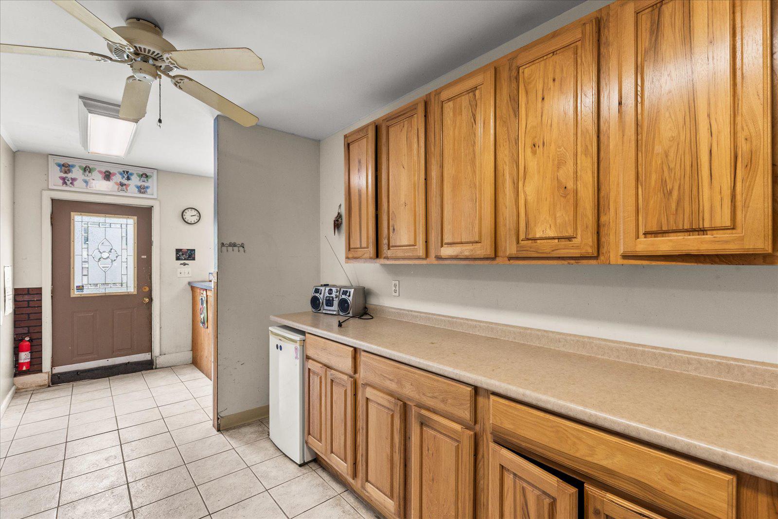 333 Newcomer Road Windsor, PA 17366 - Photo 51 of 112 Kennel entry