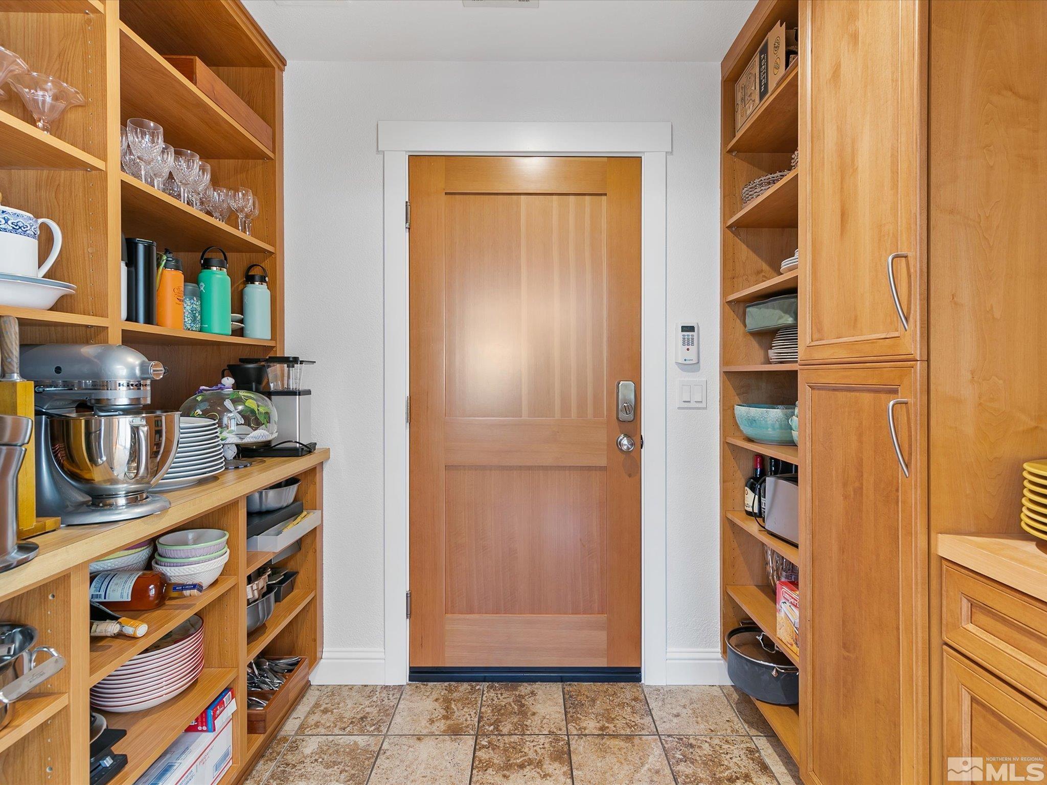2580 Edgerock Road Reno, NV 89519 - Photo 10 of 40 Photo 10