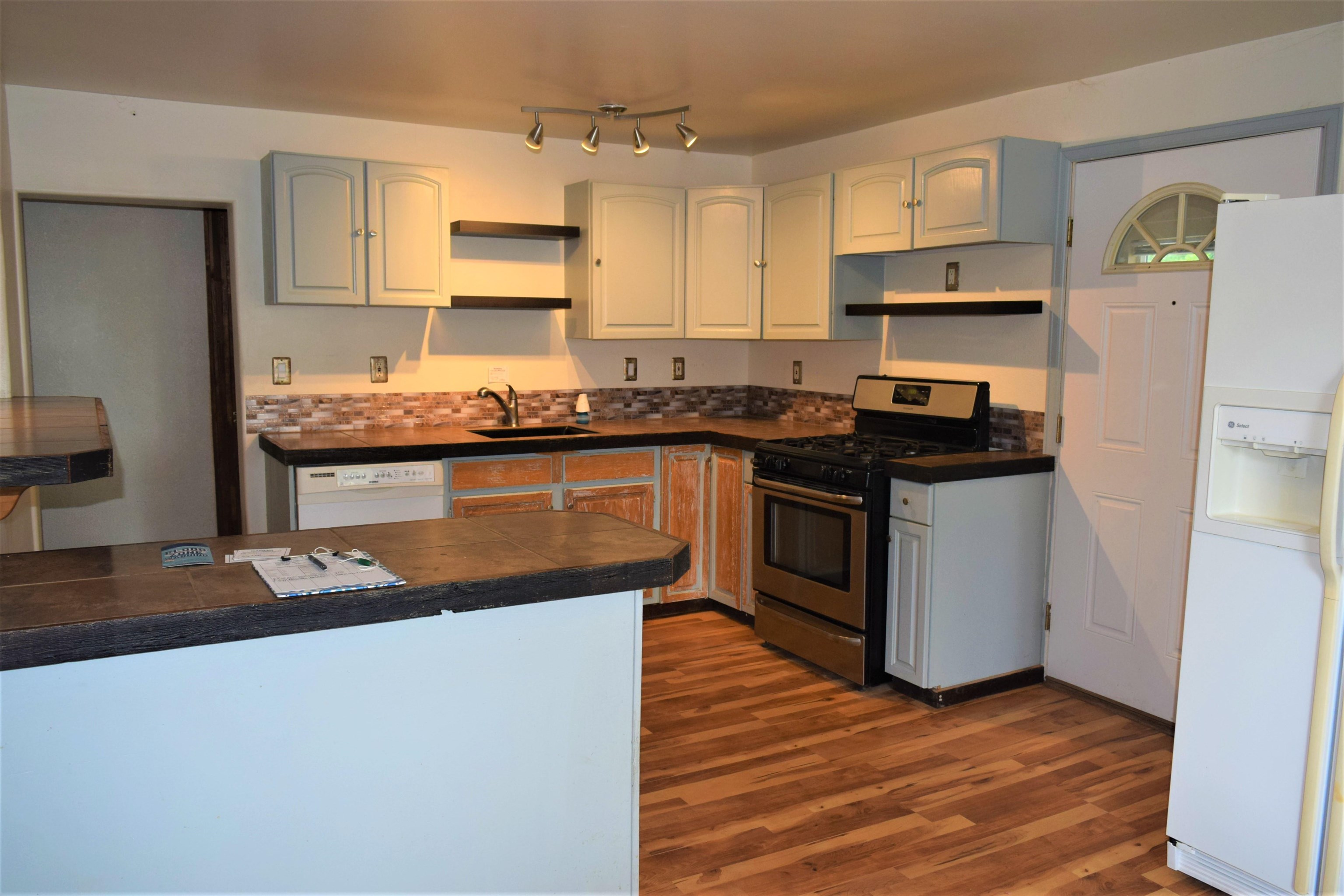 397 Rosevale Road Grand Junction, CO 81507 - Photo 7 of 22 Gallery Image 7