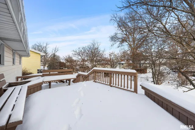 $2,400 | 7414 North Parliament Place, Peoria, IL 61614