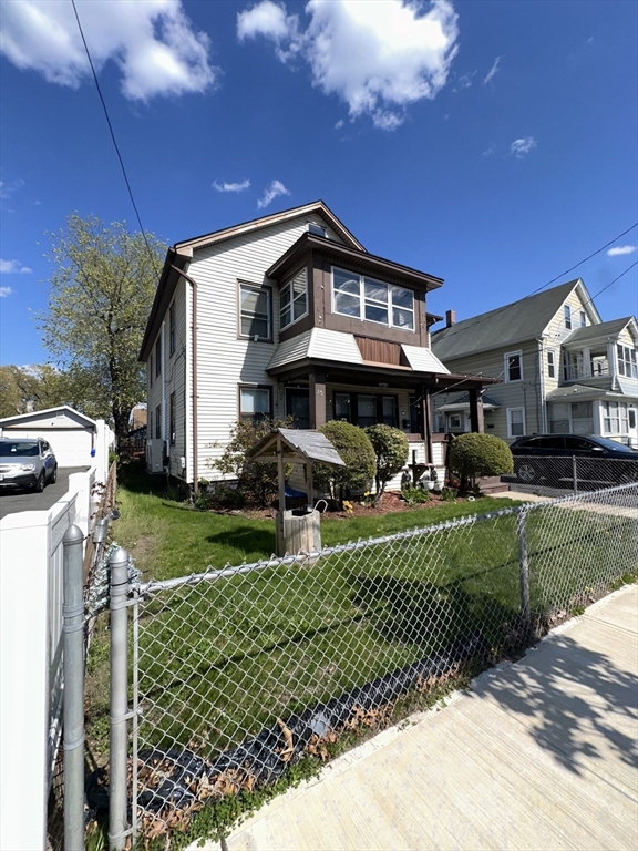 15-17 Santa Barbara Street Springfield, MA 01104 - Photo 3 of 26 Gallery Image 3