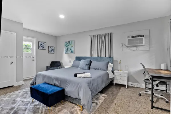 $1,450 | 427 Northeast 107th Street, Unit 2, Miami, FL 33161