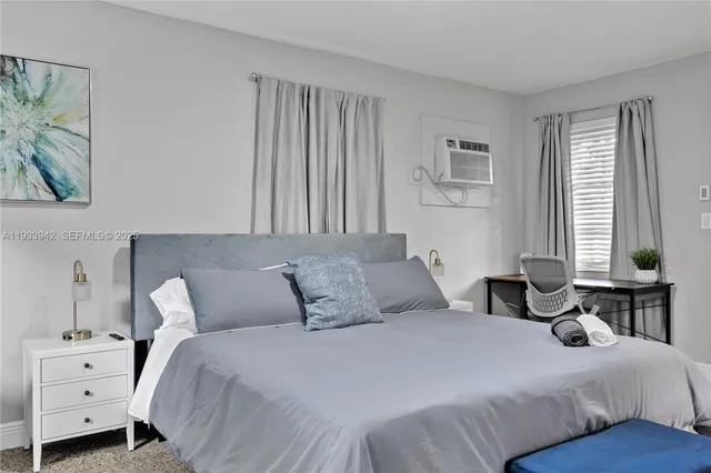 $1,300 | 427 Northeast 107th Street, Unit 2, Miami, FL 33161