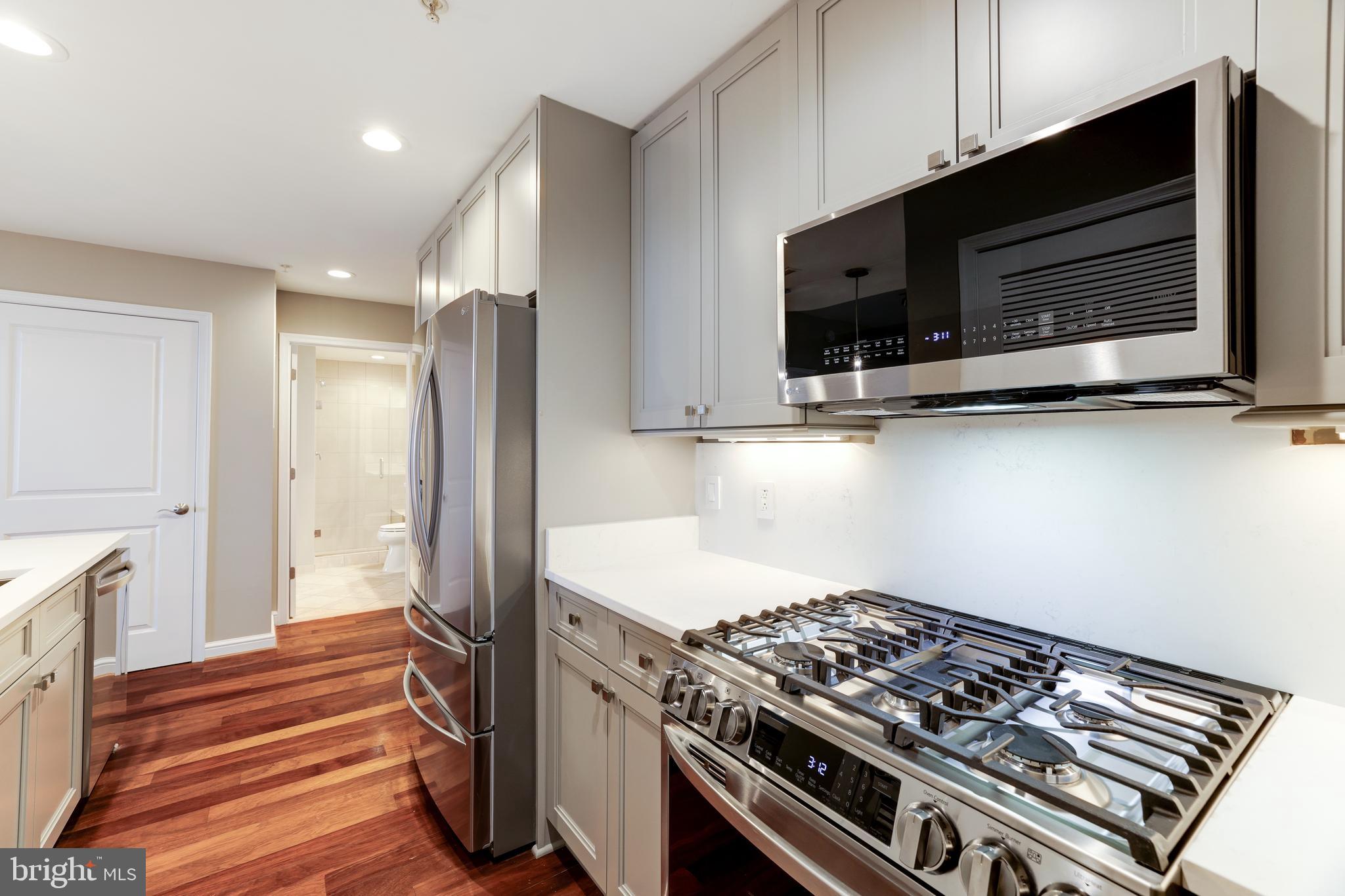 11990 Market Street, Unit 914 Reston, VA 20190 - Photo 18 of 67