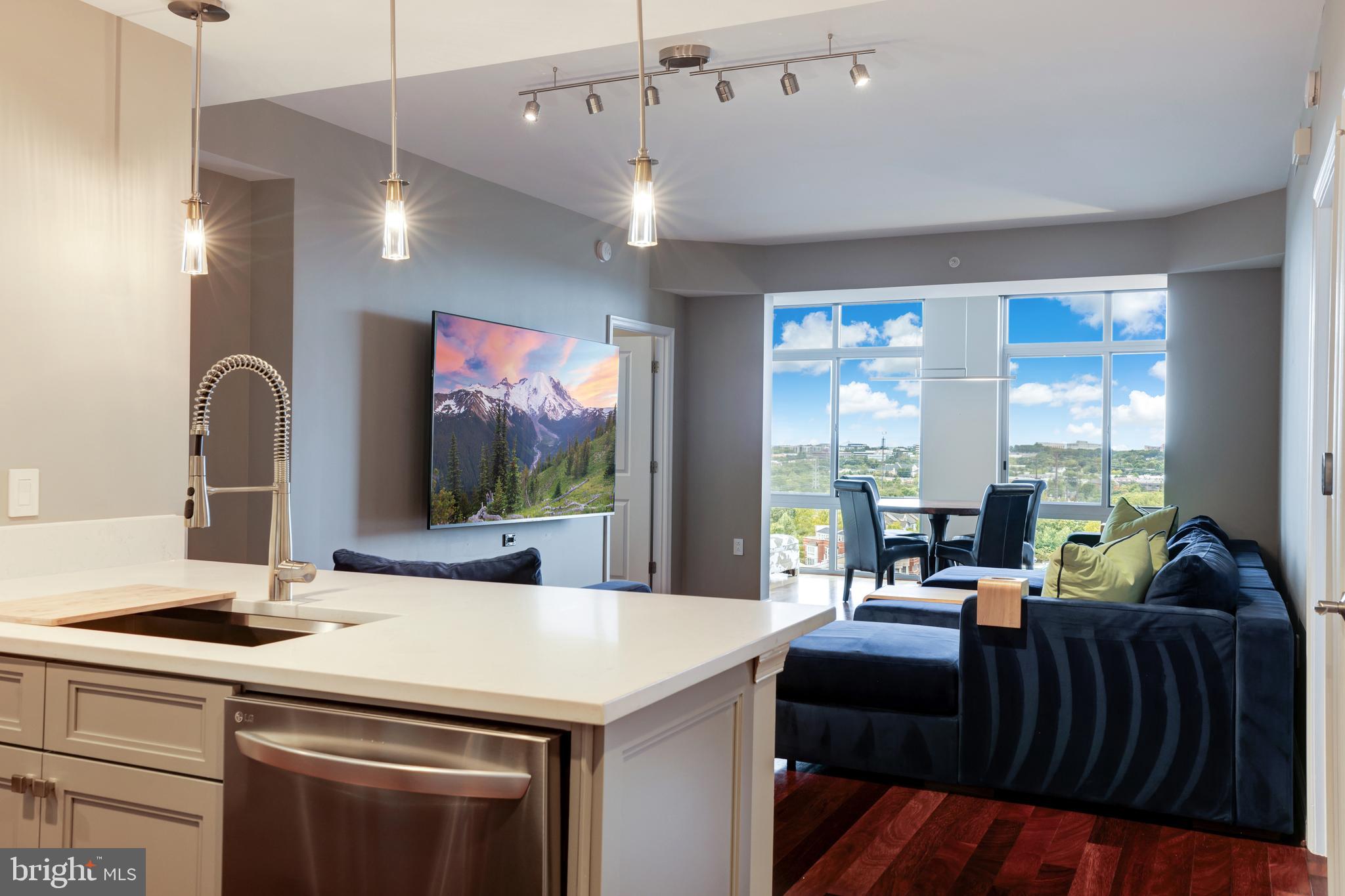 11990 Market Street, Unit 914 Reston, VA 20190 - Photo 22 of 67