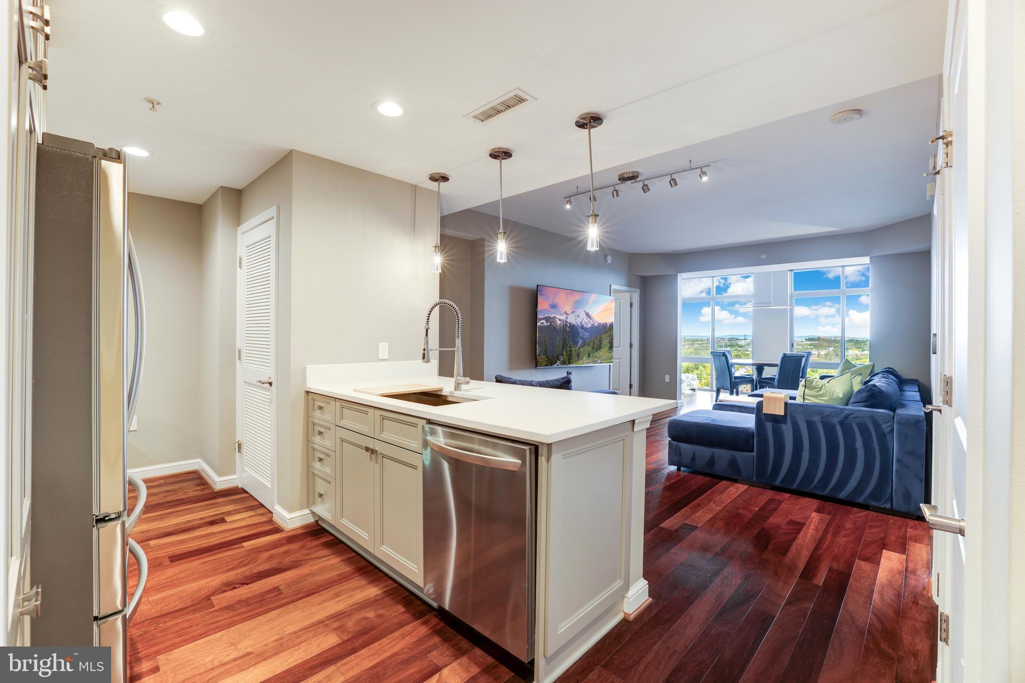11990 Market Street, Unit 914 Reston, VA 20190 - Photo 10 of 67
