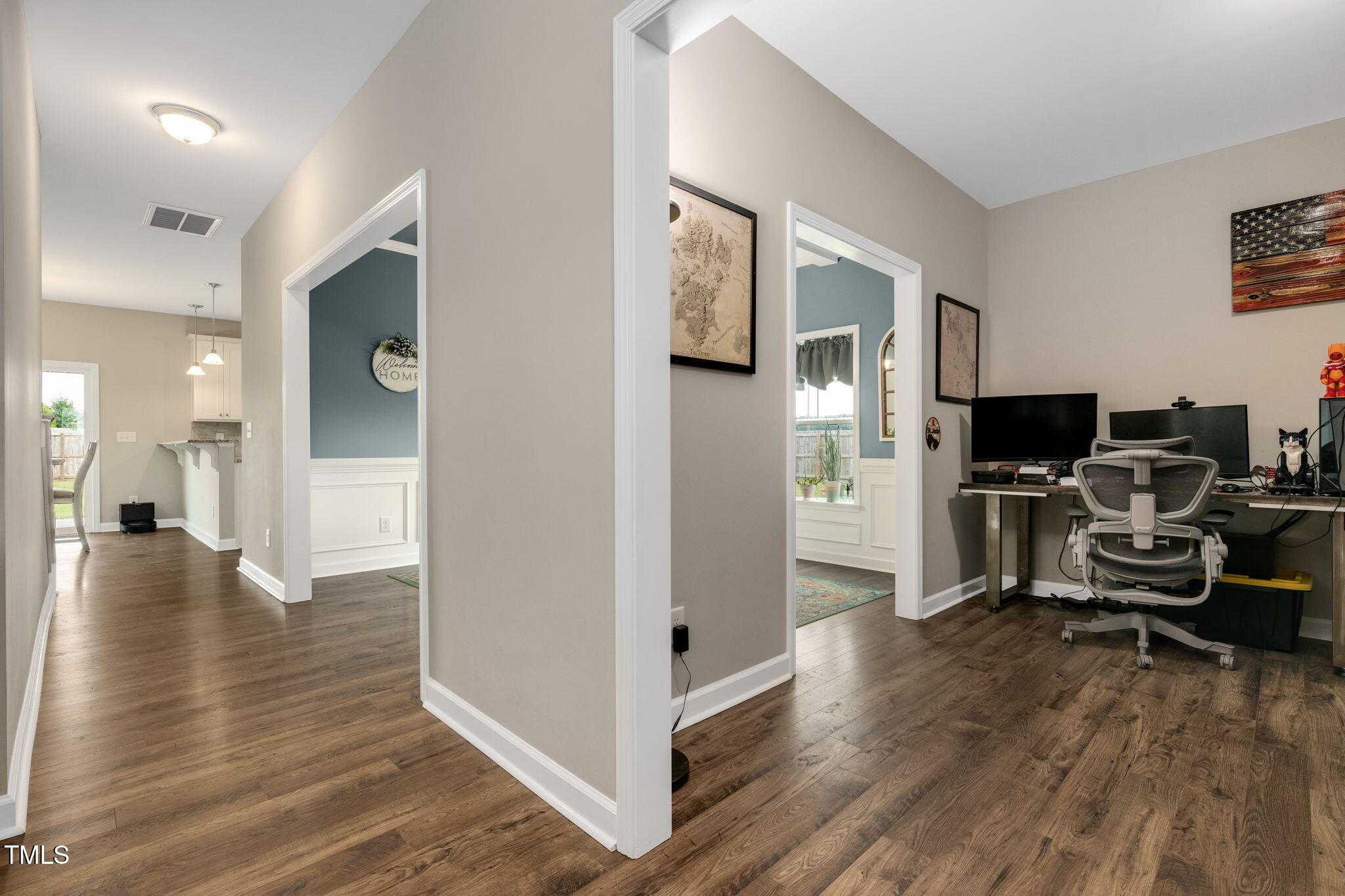 40 Kenbridge Lane Princeton, NC 27569 - Photo 5 of 36 a view of a livingroom with furniture and a flat screen tv