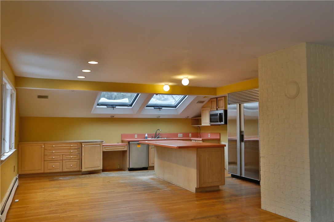 354 West Beach Road Charlestown, RI 02813 - Photo 8 of 20