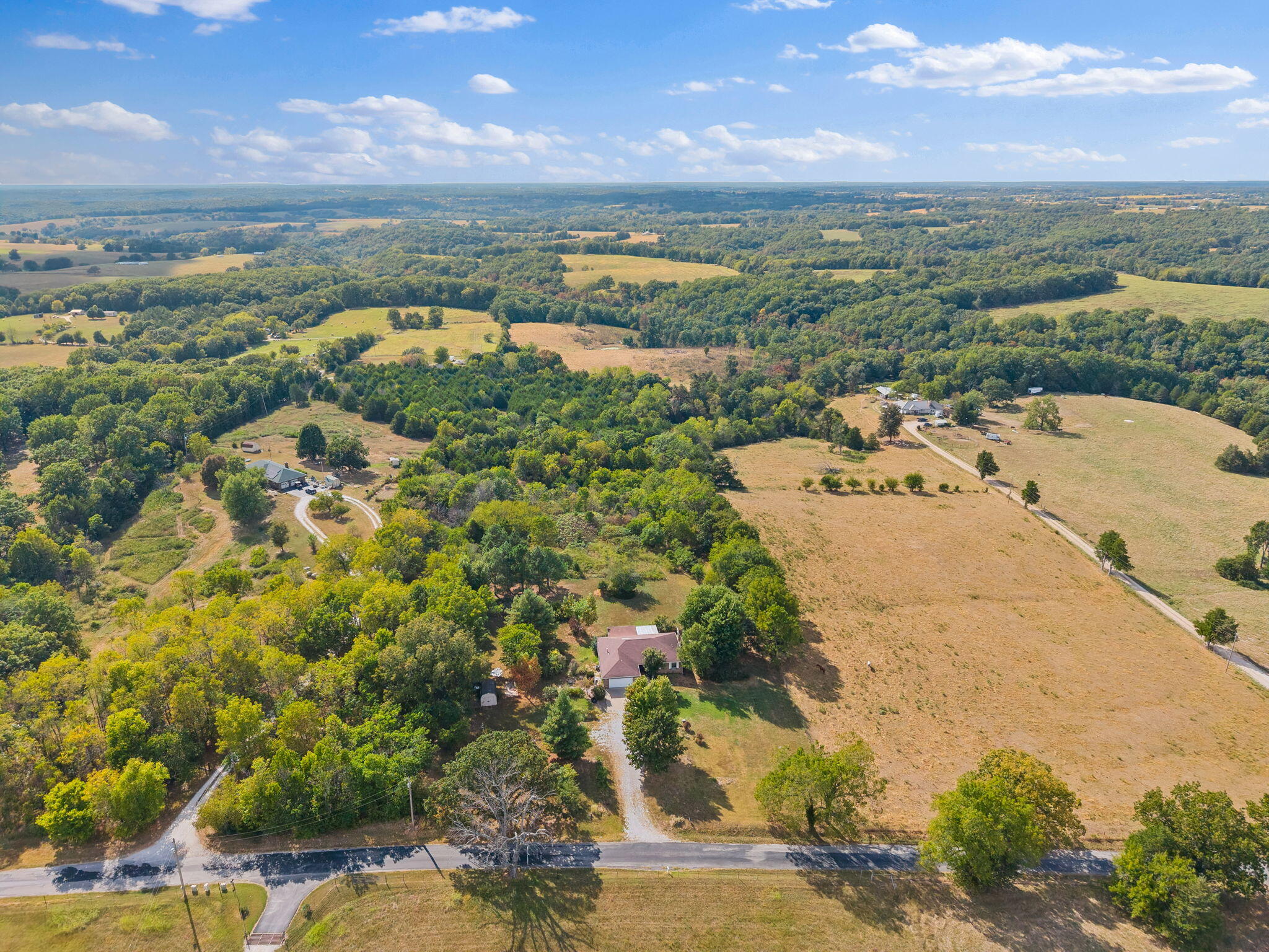 165 Fairview Road Sparta, MO 65753 - Photo 39 of 44 42-web-or-mls-DJI_20260911160245_0136_D
